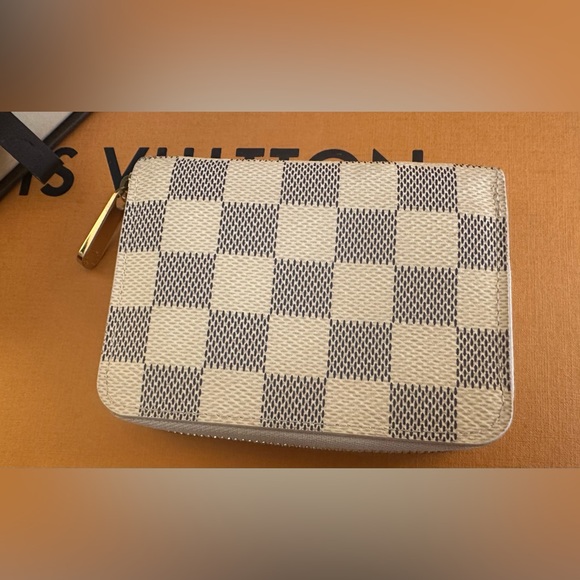 Louis Vuitton Damier Azur Compact Zippy Wallet With Box - Picture 4 of 9